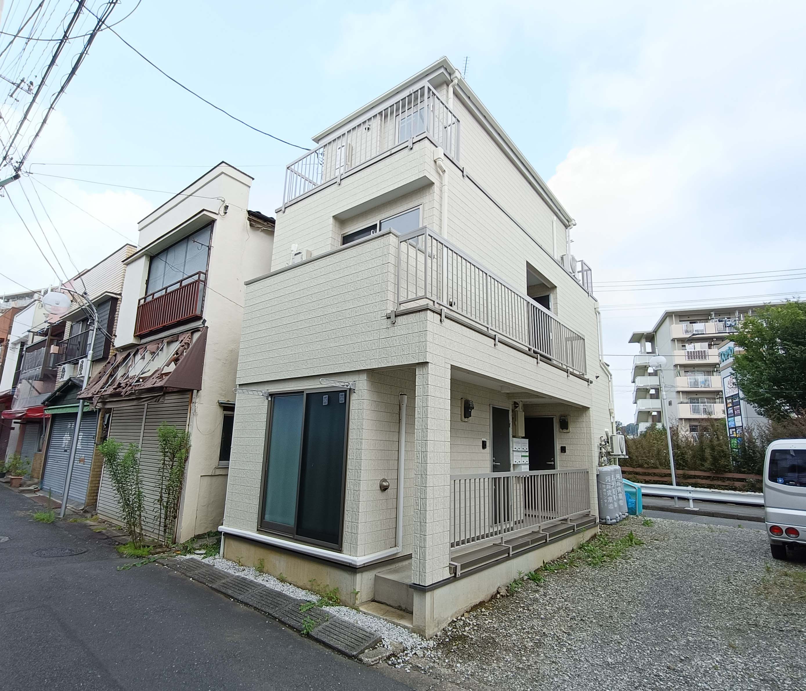 【賃貸アパート】家賃3万円・コピオ徒歩3分!|長房の利便性をフルに活かす暮らし。|八王子市長房町|賃料30,000円|ラ・グラシューズ 2階 202号室|株式会社マトリックストラスト|不動産相続の相談窓口|2026.7.23